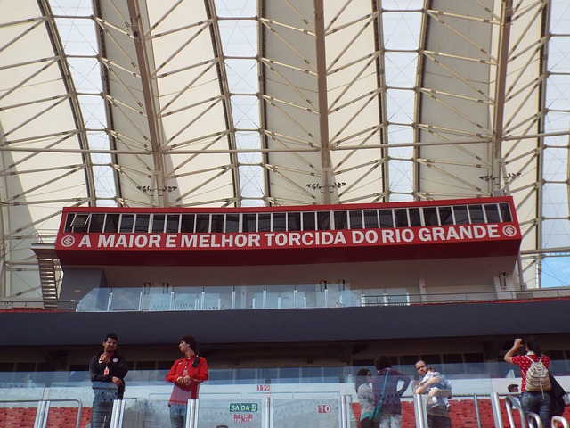 悬念瞬间被 悬念瞬间被